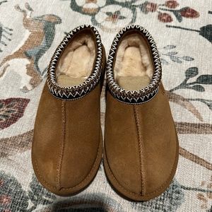 Women’s Ugg Tasman Slippers Size 6